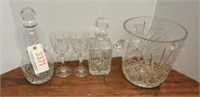 Crystal decanter with stop, pattern glass