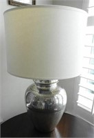 Table lamp in chrome finish 28”