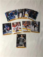 19- 2020-21 UD Canvas Hockey Cards