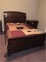 KING? SIZE SLEIGH BED MATCHES THE REST