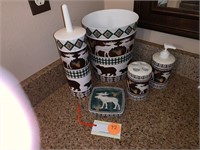 LODGE THEMED BATHROOM SET