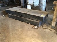 Metal pickup tool box