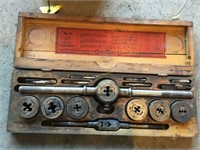 Little Giant Tap and Die Set