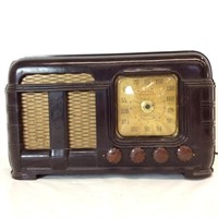 FADA, Model 790, AM/FM Radio