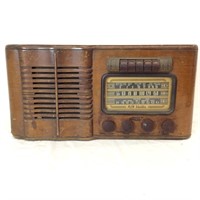 RCA Victor, Wood Cabinet Radio