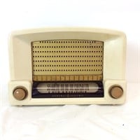 General Electric, Plastic Case, AM Radio, m 115W