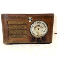 Unmarked, AM, Shortwave Radio