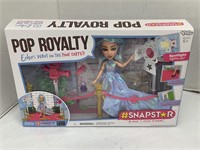 (12x) Pop Royalty Toy Set
