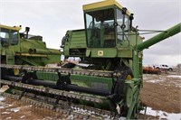 John Deere 6600 Combine