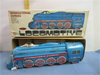Tin Toy International Locomotive
