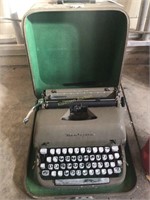 Miracle Tab Remington Quiet-Riter Typewriter