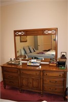 2pc 7 Drawer Dresser & King Headboard w/