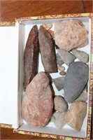 Collection of Arrowheads and Spearpoints