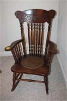 Antique Press Back with Spin dals Rocking Chair