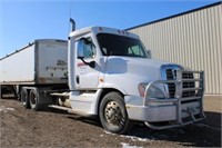 2009 Freightliner Cascadia Day Cab