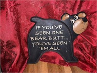 HANGING BEAR WALL PLAQUE