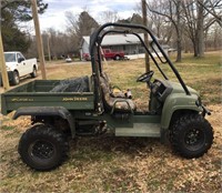 John Deere Gator  XUV