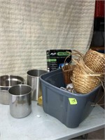 TOTE LOT-pans, baskets, tv hanger, sconces