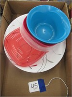 assorted houseware dishes