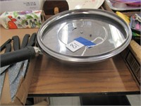 8" wok with lid