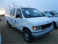 2001 Ford E250 Econline Cargo van (tax on this)