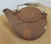 vintage cast iron dome kettle w/lid