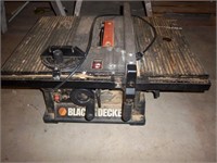 Black and Decker table saw