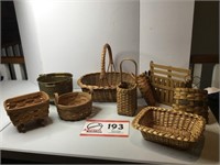 Baskets (8)- 2 Longaberger and Brass Pot