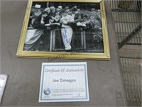Joe Dimaggio signed 8x10 framed