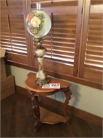 Elec Floral Lamp Approx. 31" and Table