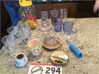 Ice Tea Jar, Plastic glasses, Garlic Grater, Etc