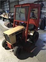 1973 Case 222 Lawn Tractor with Snow Thrower