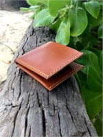 MACO - Handmade Leather Wallet & Keychain Set