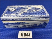 Blue/White Ceramic Divided Keeper w/Lid