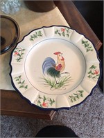Rooster plate