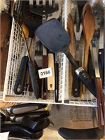 Lot kitchen utensil drawer