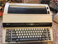 Electronic typewriter SR2000