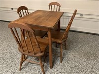 S VINTAGE TABLE & 4 CHAIRS