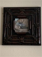 METAL WALL PICTURE FRAME 24" X 24"