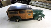 Die Cast Wix Filter 1944 Woody Wagon 8"L