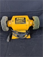 Dewalt 6 Inch Bench Grinder, Fully Operational