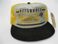 Vintage Snapback Trucker Hat - Pittsburg Pirates P