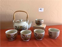 Asian Style Tea Pot & 5 Cups