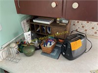 Countertop Contents - Toaster, small Oak Organizer