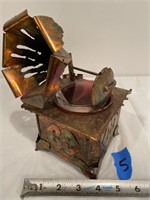 Metal phonograph candle holder