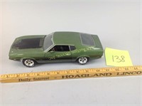Ford Mustang Mach I, 1/18 scale