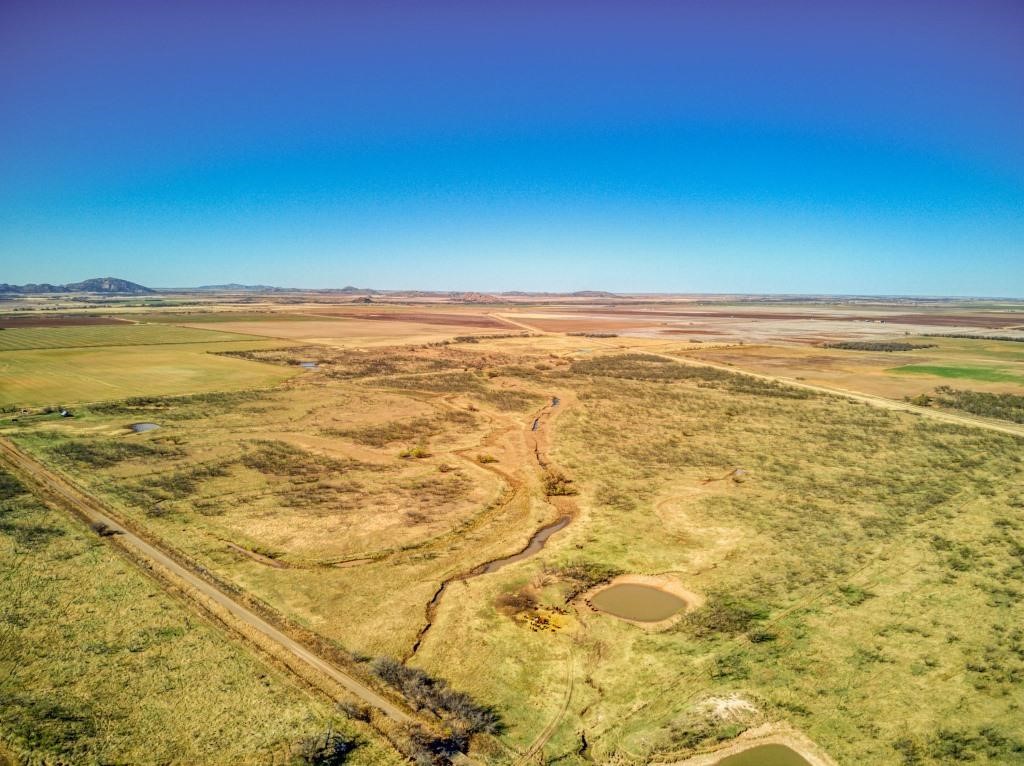 Kiowa County, OK +/- 800 Acres and Country Home for Sale