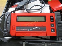 Snap-On Diagnostic Scanner MT2500 in Case.