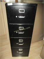 Metal file Cabinet, 4 Drawer Legal.