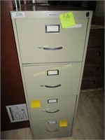 Metal file Cabinet, 4 Drawer Legal.